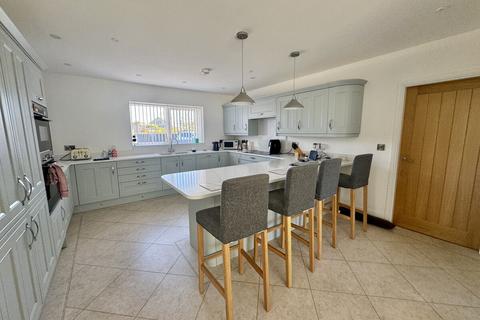 4 bedroom detached house for sale, Trearddur Road, Trearddur Bay, Anglesey, LL65