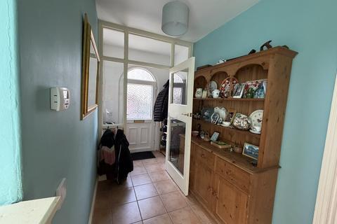 4 bedroom semi-detached house for sale, Alan Road, Llandeilo, Carmarthenshire.