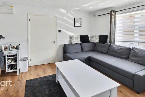 1 bedroom end of terrace house for sale, Laxton Close, Luton