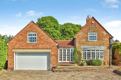 4 bedroom detached house for sale, Trough Lane, Watnall, NOTTINGHAM