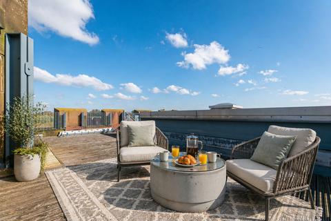 2 bedroom penthouse for sale, The Collegiate, Liverpool, L6