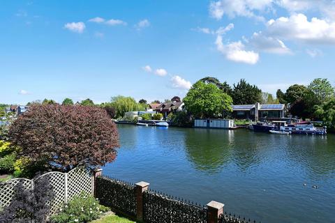 3 bedroom detached house for sale, The Moorings, Windsor SL4