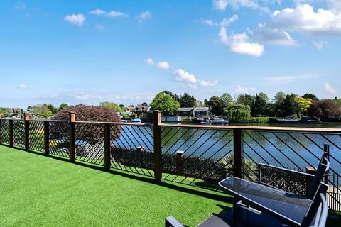 3 bedroom detached house for sale, The Moorings, Windsor SL4