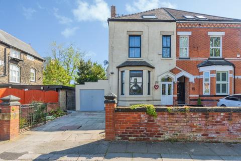5 bedroom semi-detached house for sale, Belgrave Crescent, Salford M30