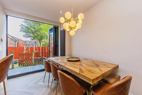 5 bedroom semi-detached house for sale, Belgrave Crescent, Salford M30