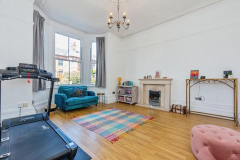 5 bedroom semi-detached house for sale, Belgrave Crescent, Salford M30
