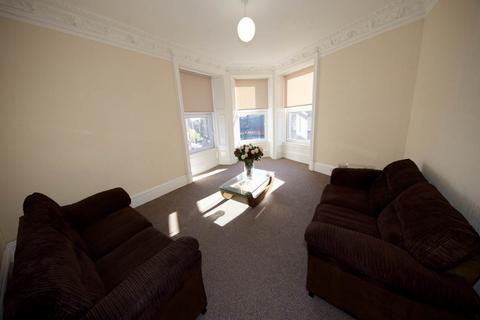 2 bed flat/apartment for rent in Park Avenue, Dundee,