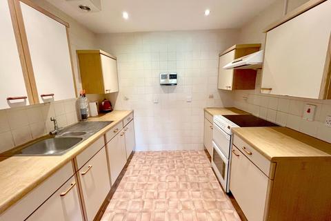 2 bedroom retirement property for sale, Meadowcroft, Bushey WD23