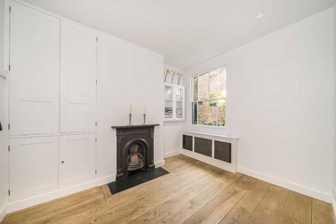 3 bedroom house for sale, Woodseer Street, London E1