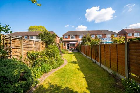 3 bedroom end of terrace house for sale, Clinton Road, Shirley