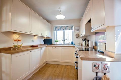 3 bedroom detached house for sale, Holwell Road, Holwell, Hitchin, Hertfordshire, SG5