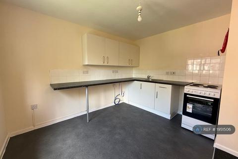1 bedroom flat to rent, May Court, Nottingham, NG5