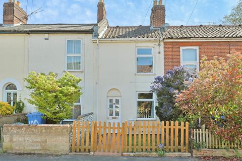 2 bedroom terraced house for sale, Gladstone Street, Norwich
