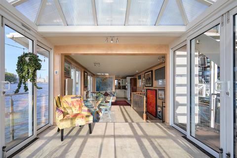 2 bedroom houseboat for sale, Nine Elms Pier, Battersea, SW11