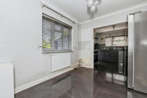 3 bedroom semi-detached house for sale, Myrtle Grove, Aveley, South Ockendon, Essex, RM15