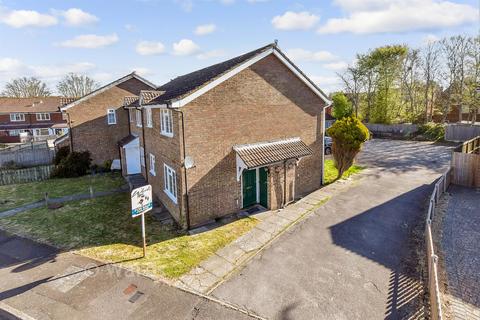 1 bedroom semi-detached house for sale, Newbury Close, Folkestone CT20