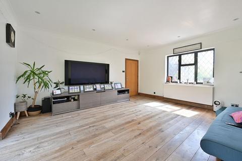 undefined, Elstree Road, Bushey Heath, WD23, Elstree, Bushey Heath, WD23