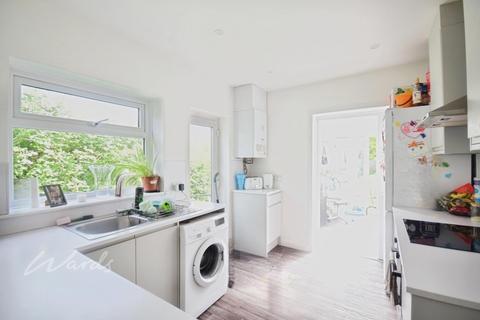 2 bedroom semi-detached bungalow to rent, Botany Road Broadstairs CT10