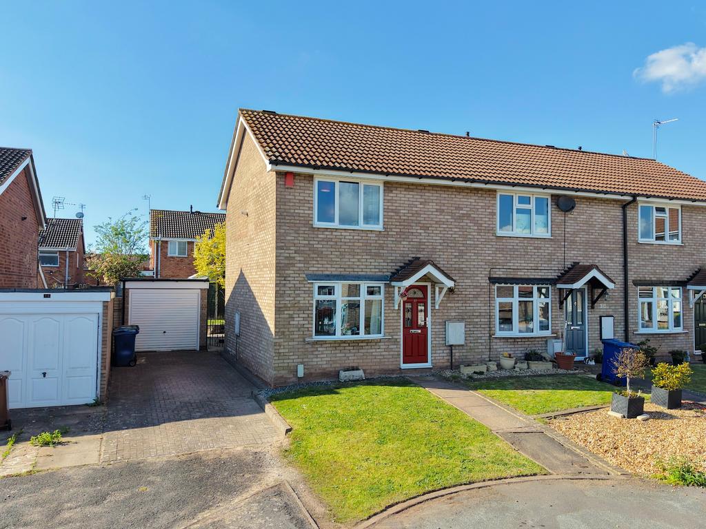 2 bedroom end of terrace house for sale