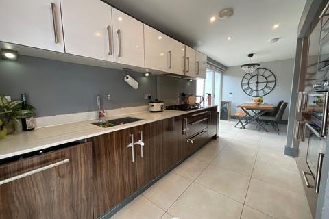 4 bedroom detached house for sale, Bridegroom Street, Market Harborough LE16