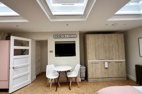 1 bedroom apartment for sale, Talbot Road, London, W11