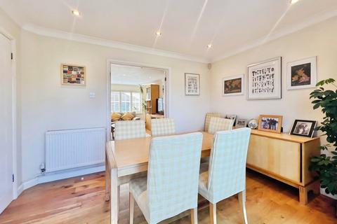 4 bedroom detached house for sale, Emersons Avenue, Swanley BR8