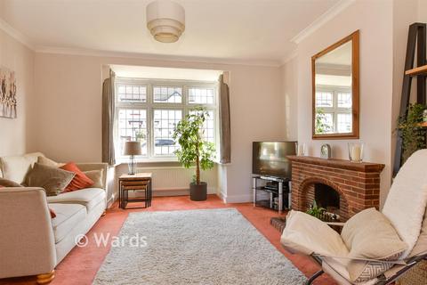 3 bedroom end of terrace house for sale, The Fairway, Gravesend DA11