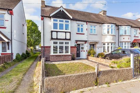 3 bedroom end of terrace house for sale, The Fairway, Gravesend DA11