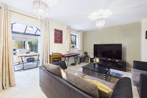 3 bedroom semi-detached house for sale, Cairns Close, Lichfield