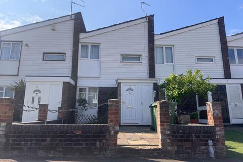 2 bedroom terraced house to rent, Sydney Road, London, SE2