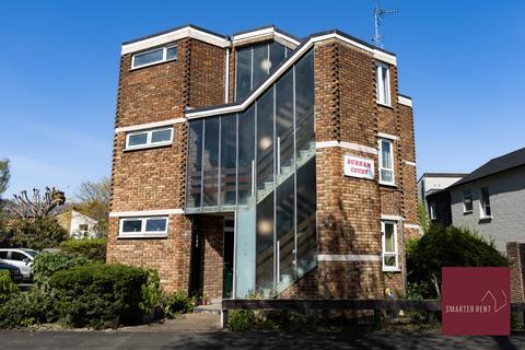 undefined, Sunnyside Road, Teddington TW11