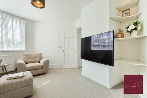 undefined, Sunnyside Road, Teddington TW11