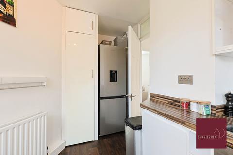 undefined, Sunnyside Road, Teddington TW11