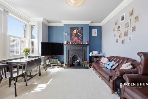 undefined, Gordon Road, London E18
