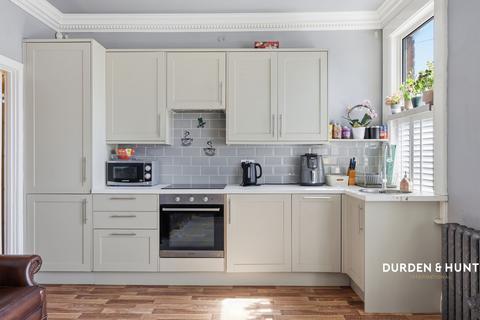 undefined, Gordon Road, London E18