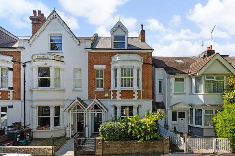 Thorney Hedge Road, London, W4