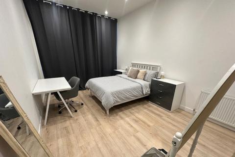 2 bedroom flat to rent, Berkeley Street, Finnieston, Glasgow, G3