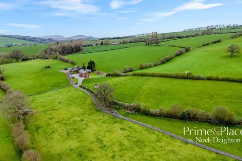 4 bedroom farm house for sale, Craven Arms SY7