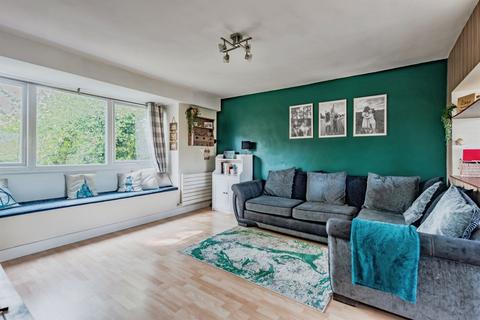2 bedroom maisonette for sale, Chilberton Drive, Merstham, Redhill