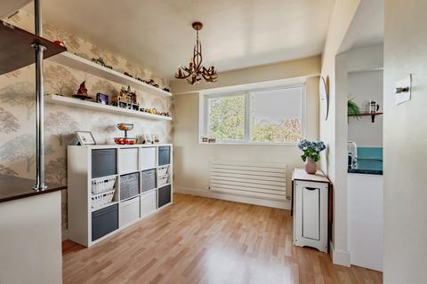 2 bedroom maisonette for sale, Chilberton Drive, Merstham, Redhill