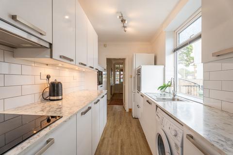 3 bedroom semi-detached house for sale, Scott Hall Road, Leeds LS17