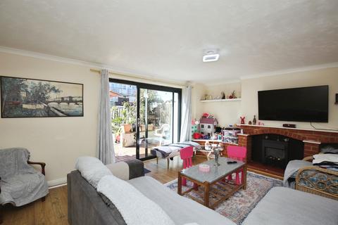 3 bedroom terraced house for sale, Samphire Road, Oxford