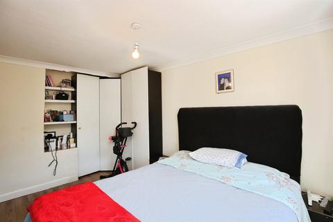3 bedroom terraced house for sale, Samphire Road, Oxford