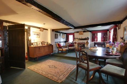 3 bedroom cottage for sale, Fish Street, Bransgore, Christchurch, BH23