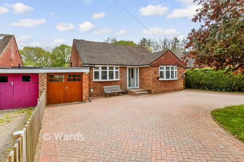 5 bedroom chalet for sale, Ghyllside Road, Northiam, Rye, East Sussex