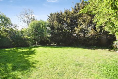 1 bedroom flat for sale, Mawney Road, Romford