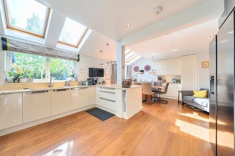 4 bedroom detached house for sale, London Road, Riverhead, Sevenoaks