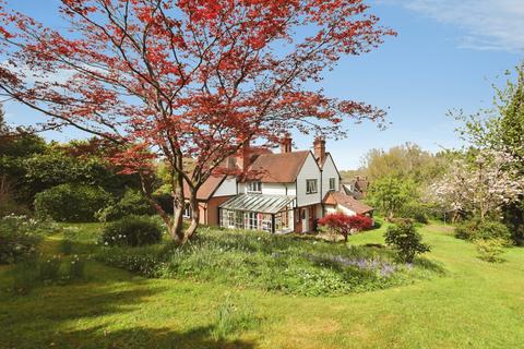 4 bedroom detached house for sale, Hawkhurst Road, Cranbrook, Kent, TN17