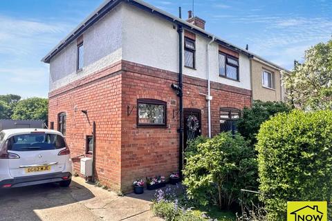 3 bedroom semi-detached house for sale, Clumber Avenue, Newark, Nottinghamshire.