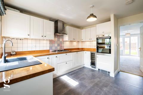 4 bedroom terraced house to rent, Staddlestone Circle, Saxon Gate, Hereford